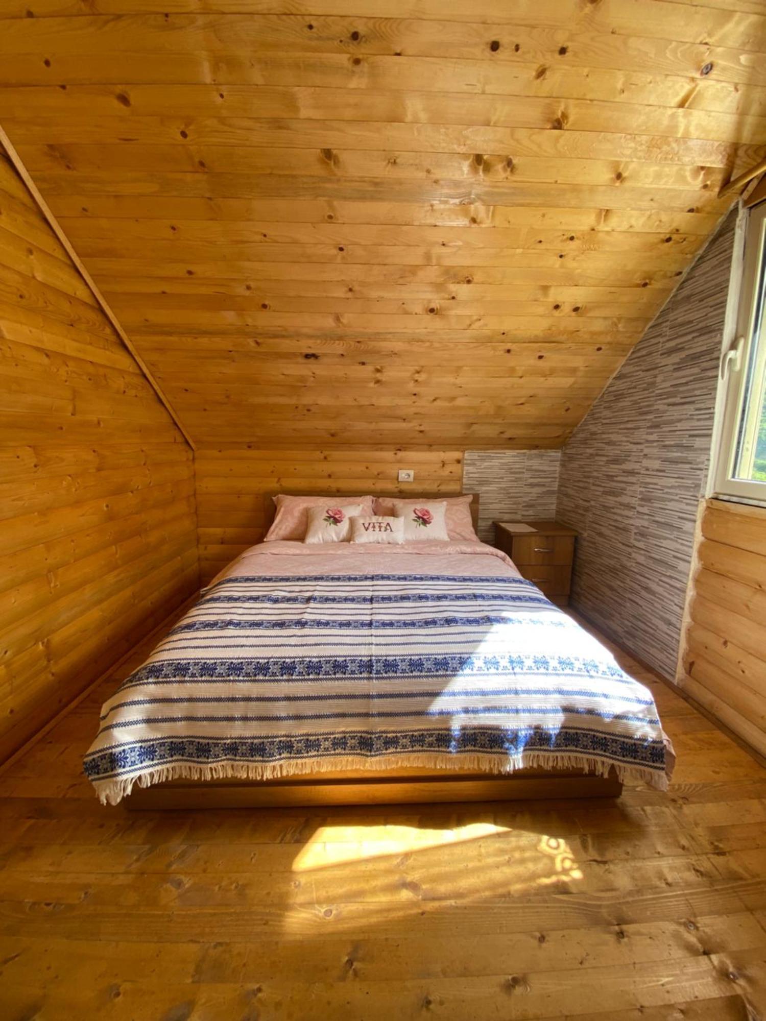 Vita Guesthouse Bajram Curri Exteriér fotografie
