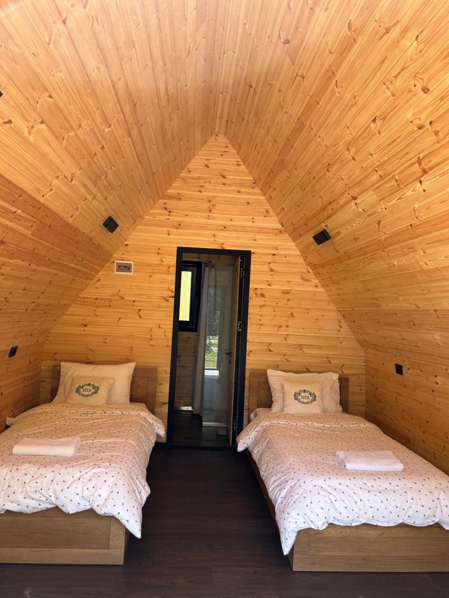 Vita Guesthouse Bajram Curri Exteriér fotografie
