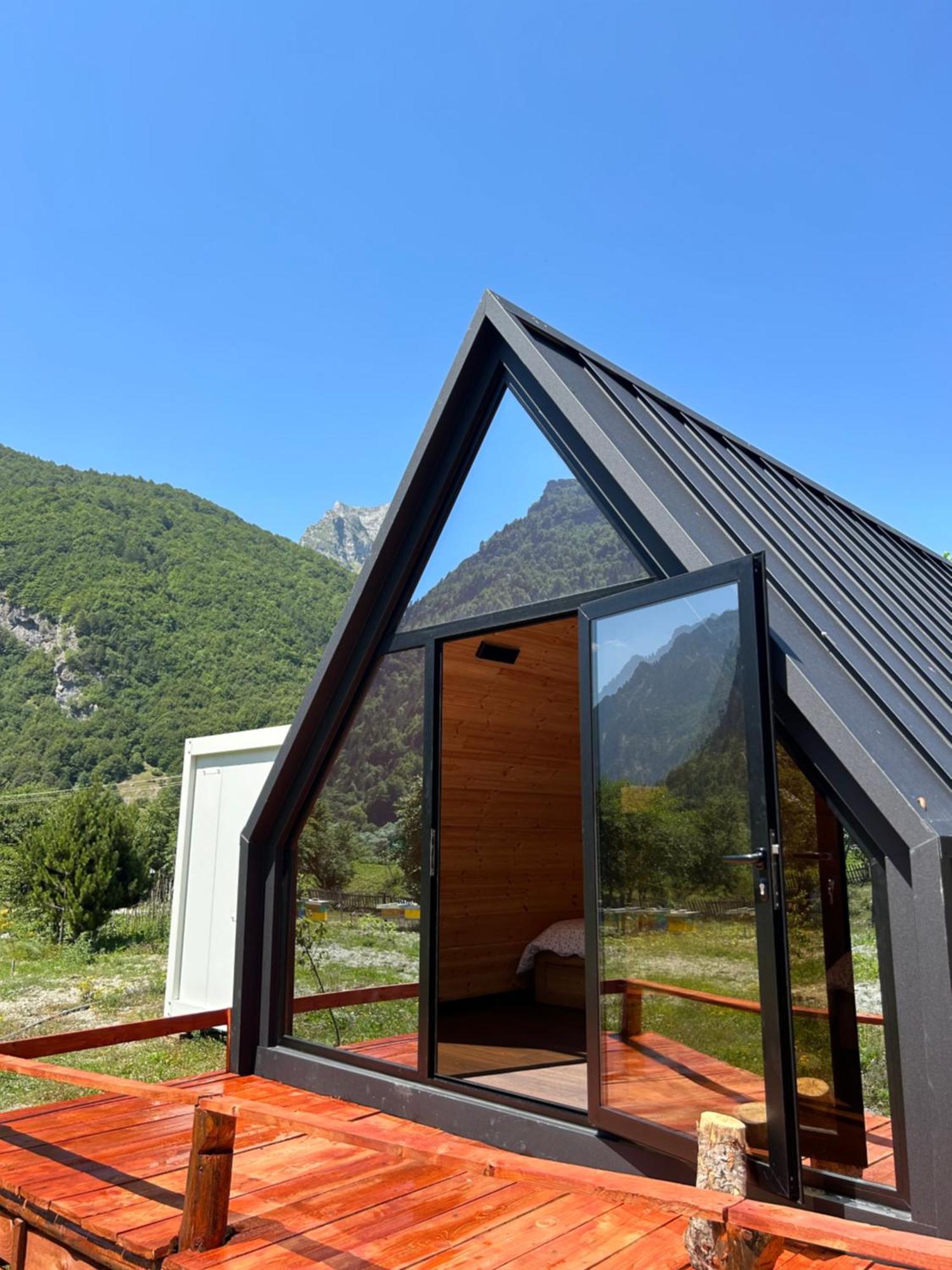 Vita Guesthouse Bajram Curri Exteriér fotografie